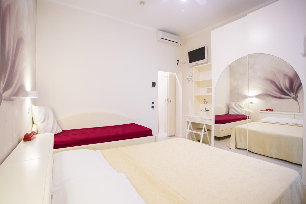 Sirena Boutique Hotel Gabicce Mare Exterior photo